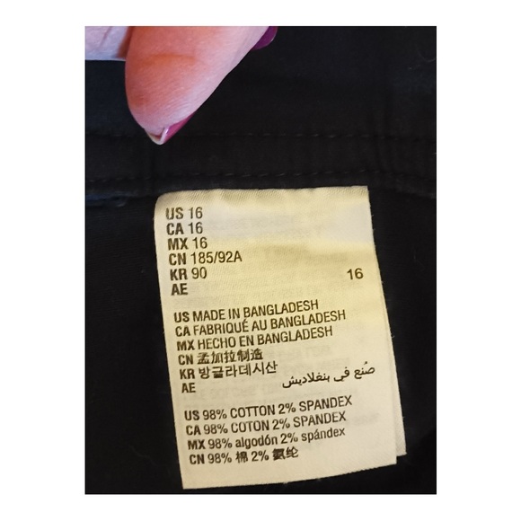 Karen Scott Women's Navy Blue Bermuda Shorts Size 16 - Picture 11 of 12